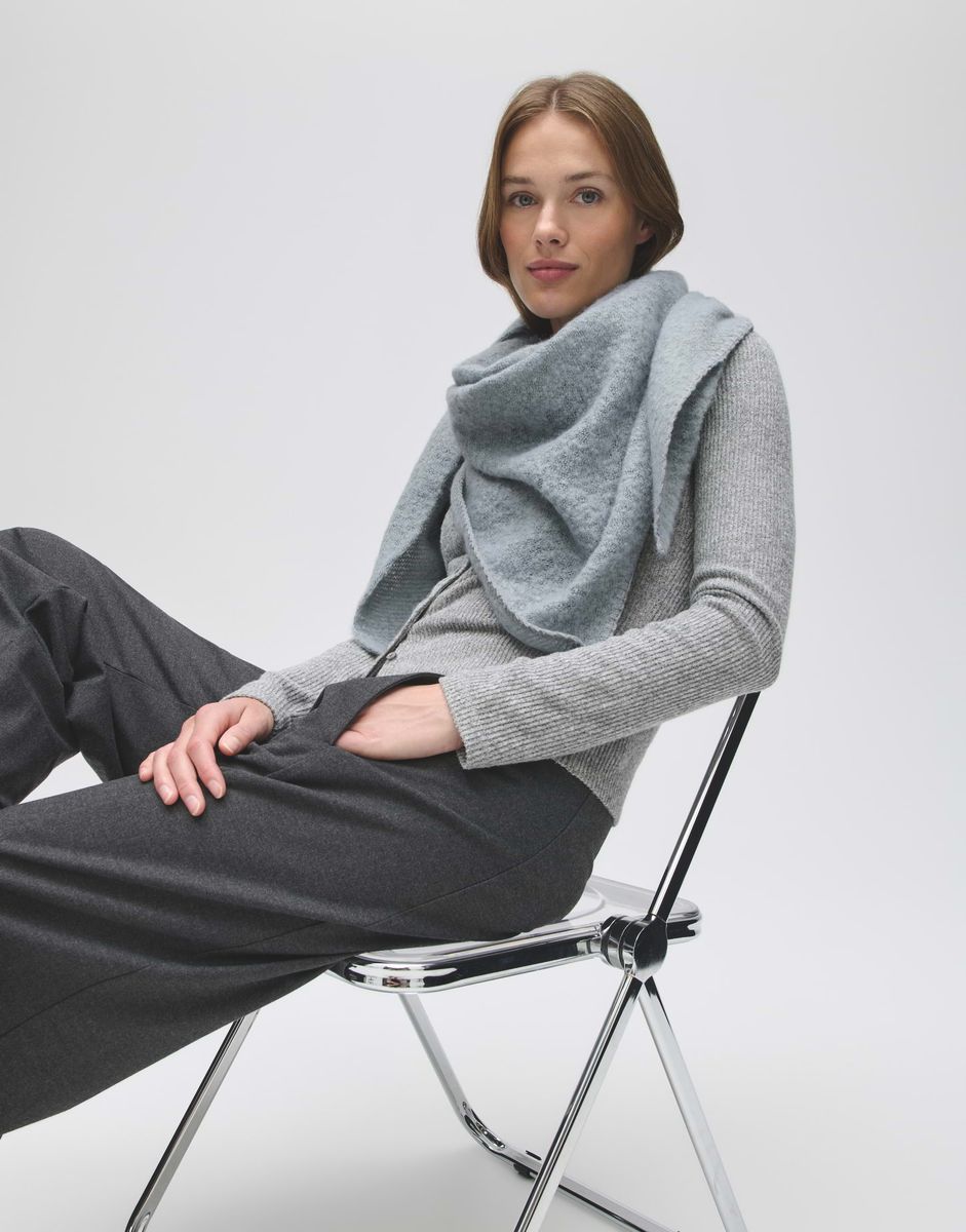 Amadsi scarf
