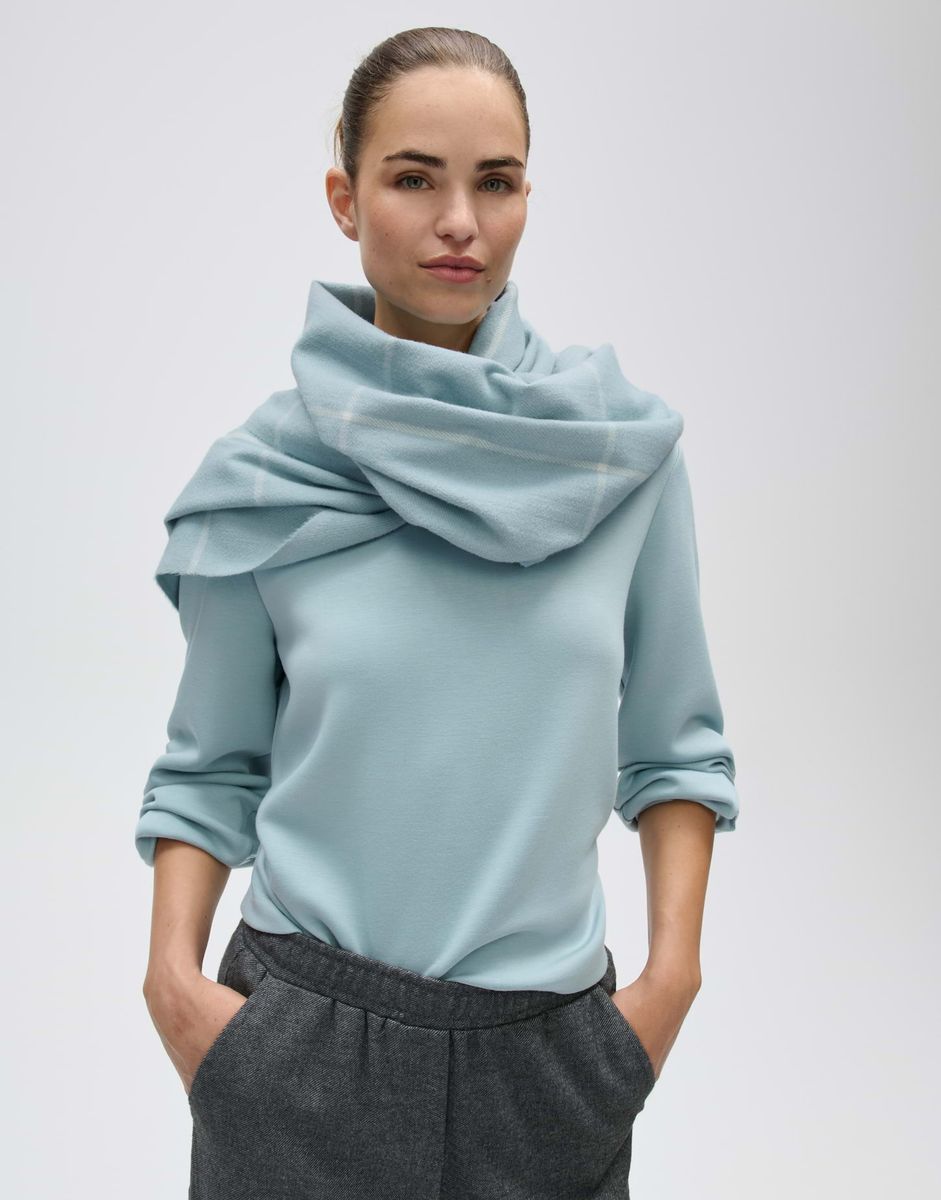 Avidane scarf