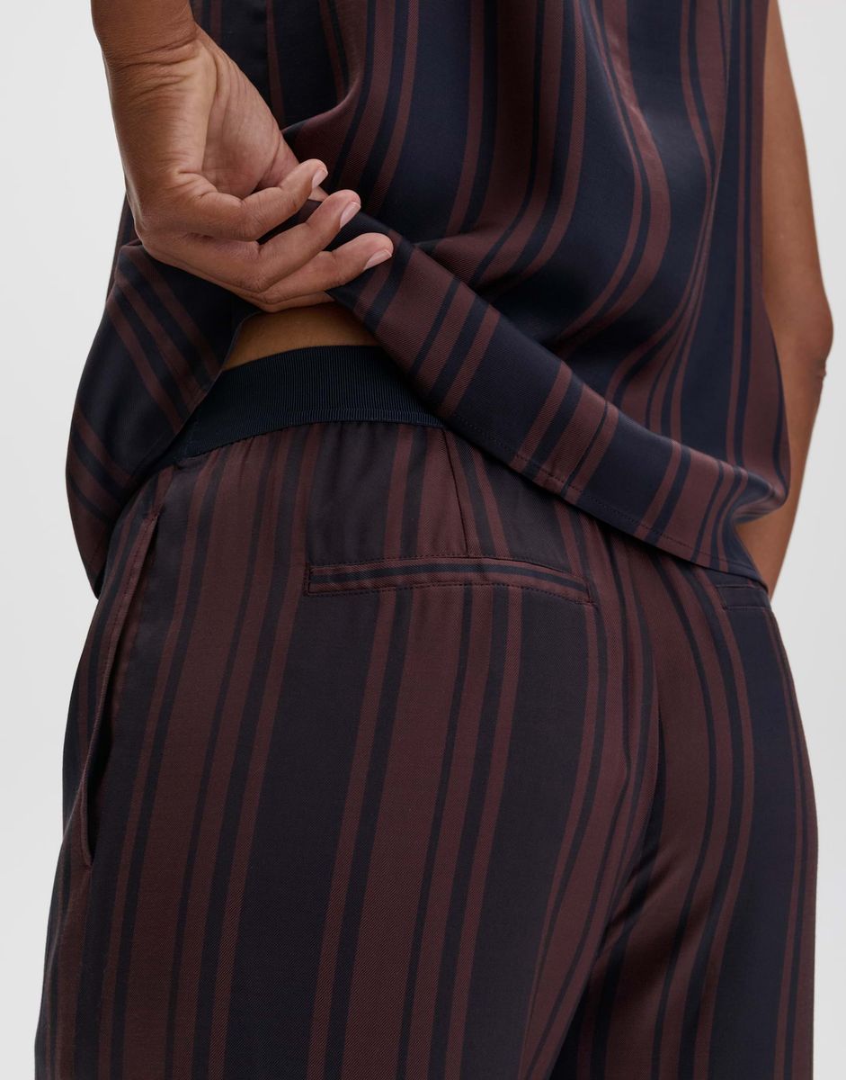Cevil stripe
