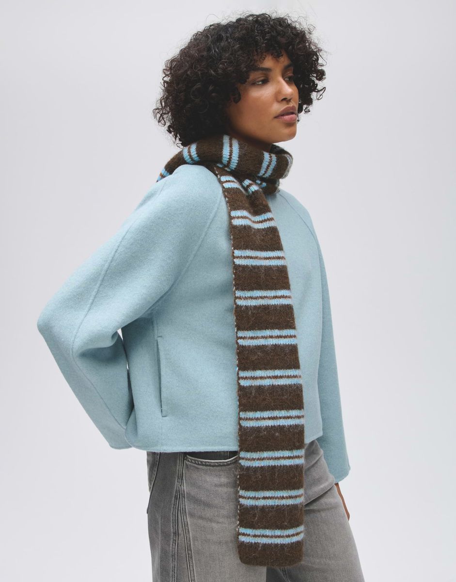 Atartan scarf