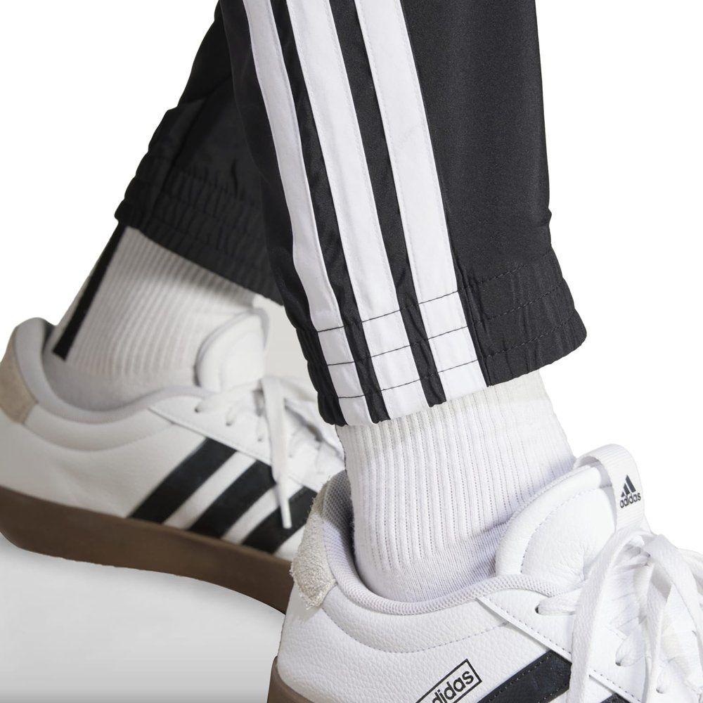 ADIDAS Herren Sporthose Essentials 3-Streifen Woven