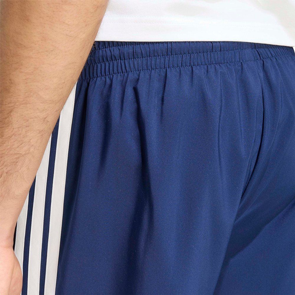 ADIDAS Herren Shorts Essentials 3-Streifen Chelsea Lite