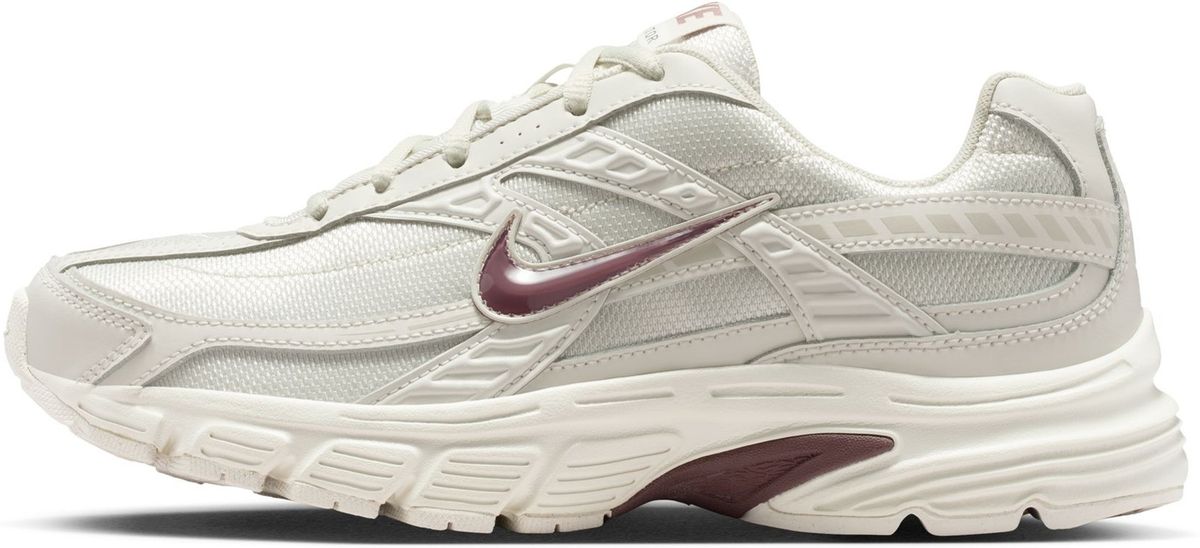 WMNS NIKE INITIATOR