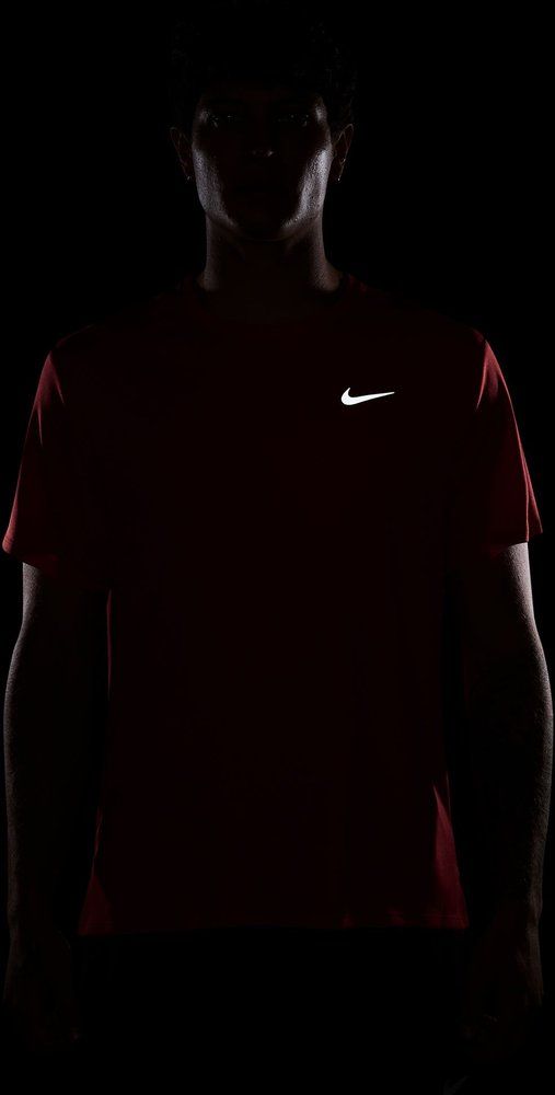 NIKE Herren T-Shirt M NK DF UV MILER SS