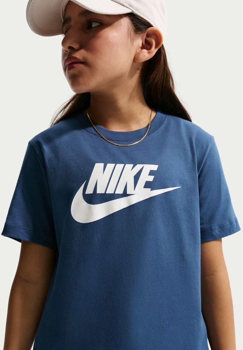 K NSW TEE FUTURA HBR