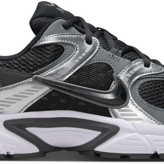 NIKE Herren Freizeitschuhe V5 RNR