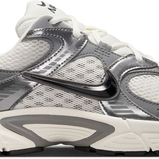 NIKE V5 RNR