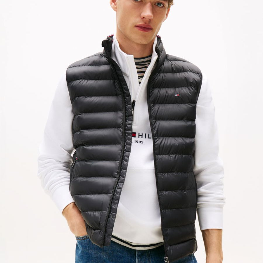 CORE PACKABLE RECYCLED VEST