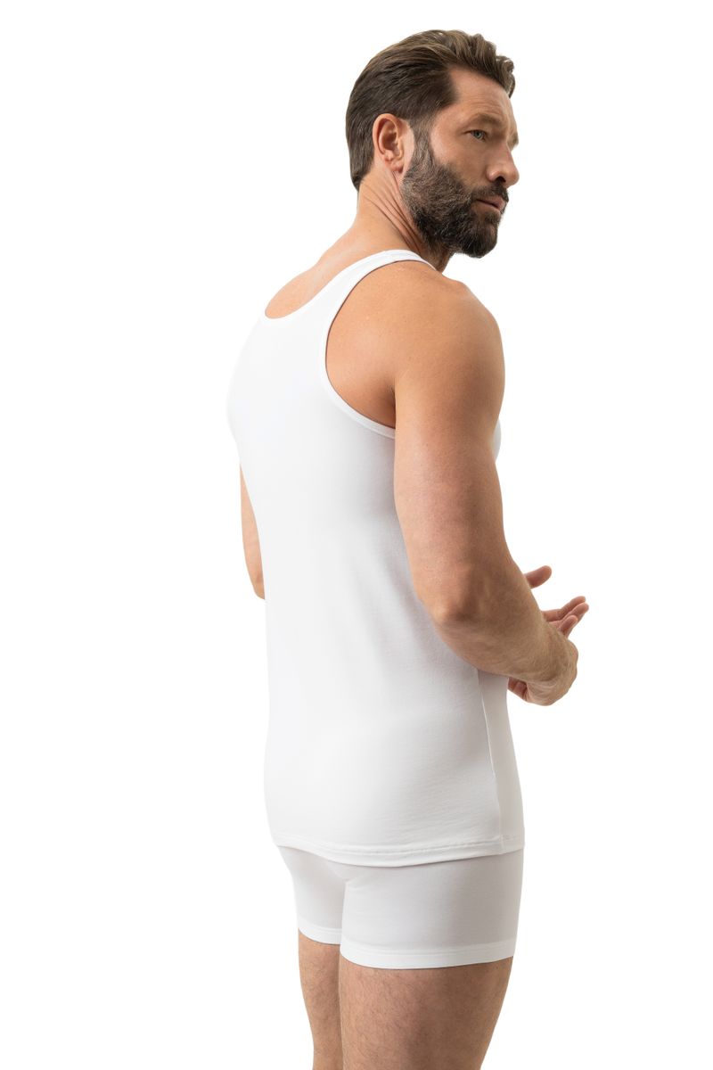 Athletic-Shirt