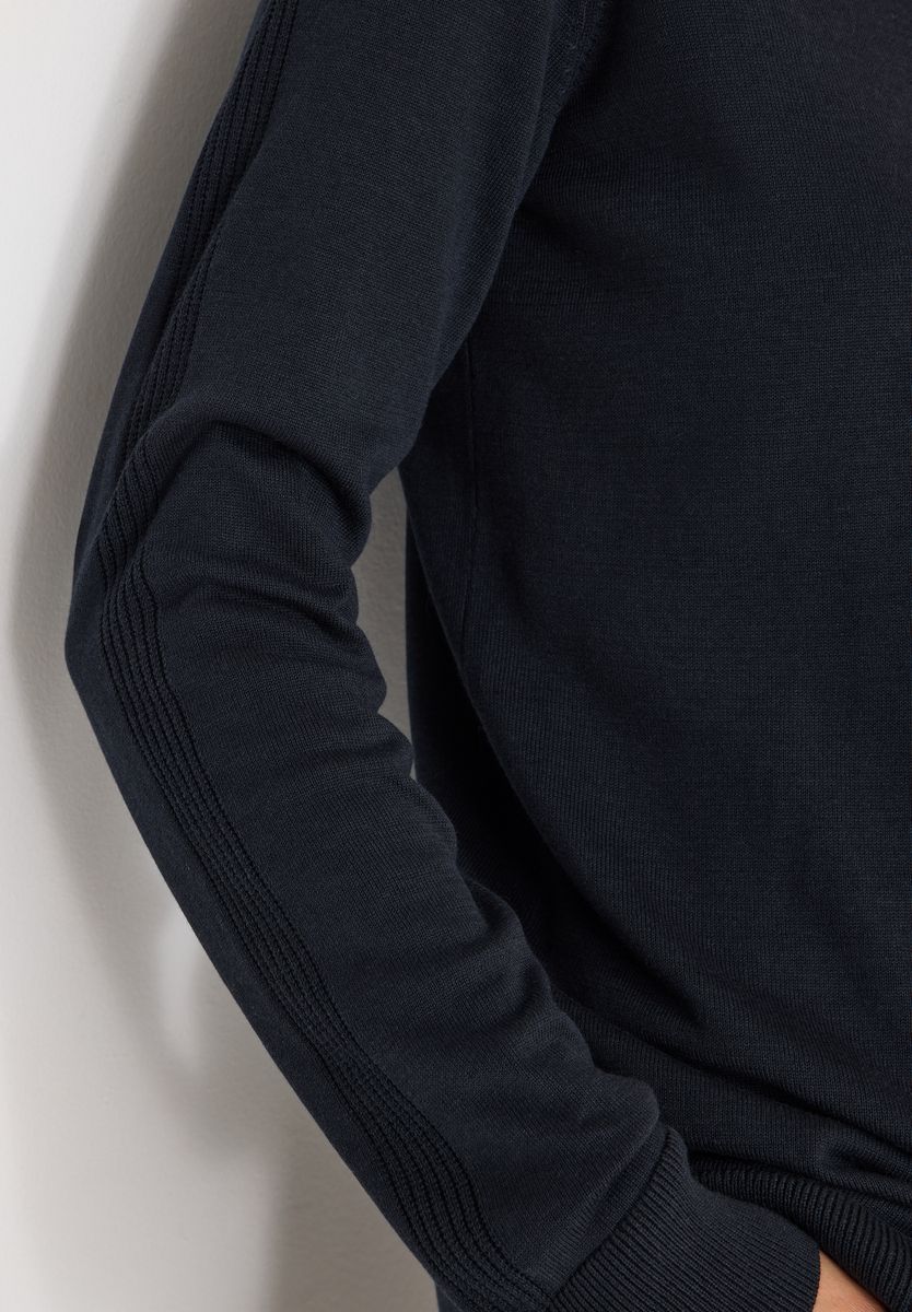 Basic Pullover