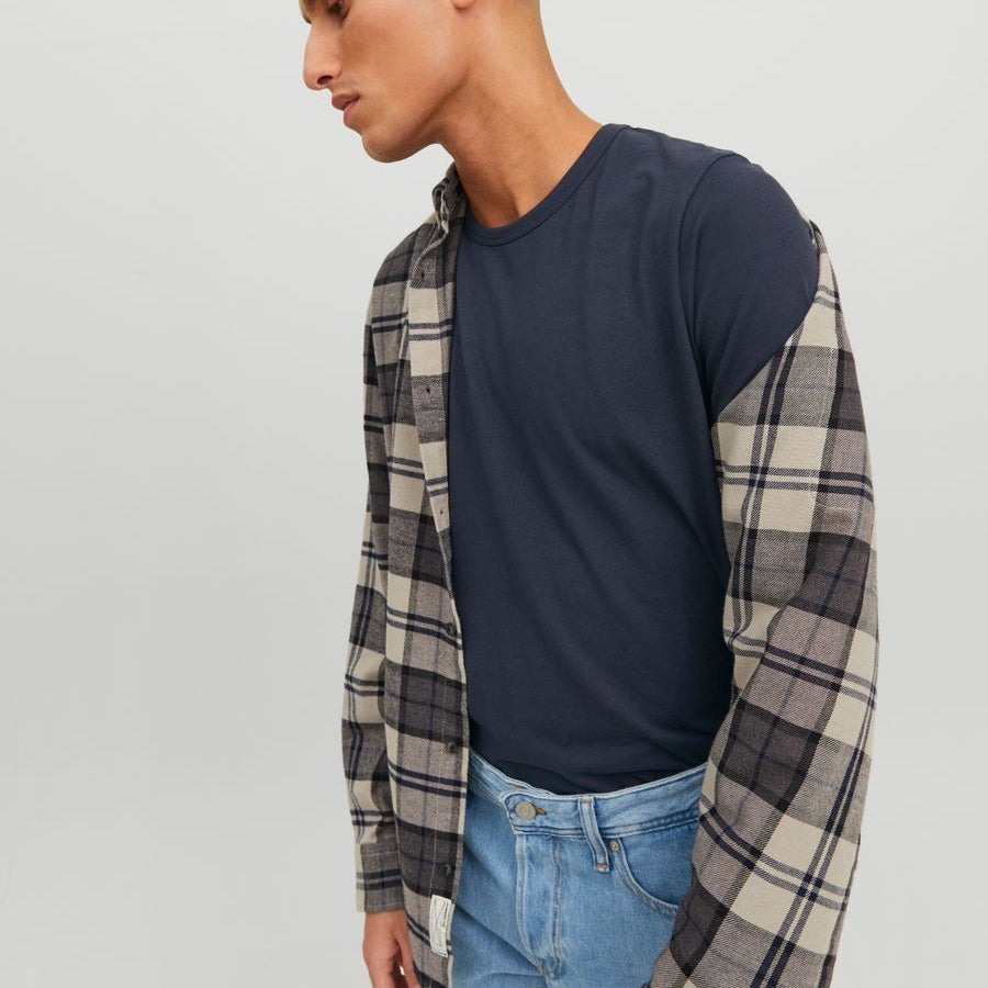 JJEBASIC O-NECK TEE S/S NOOS