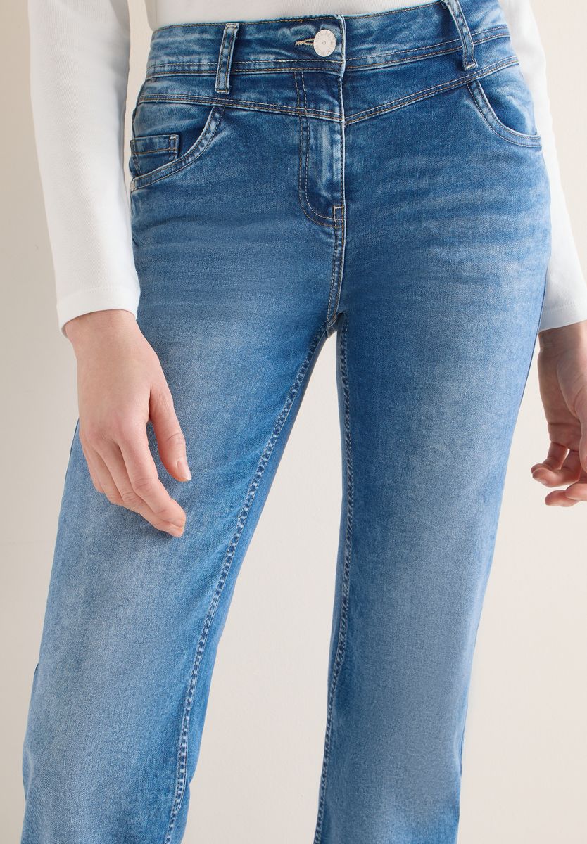 Bootcut Jeans