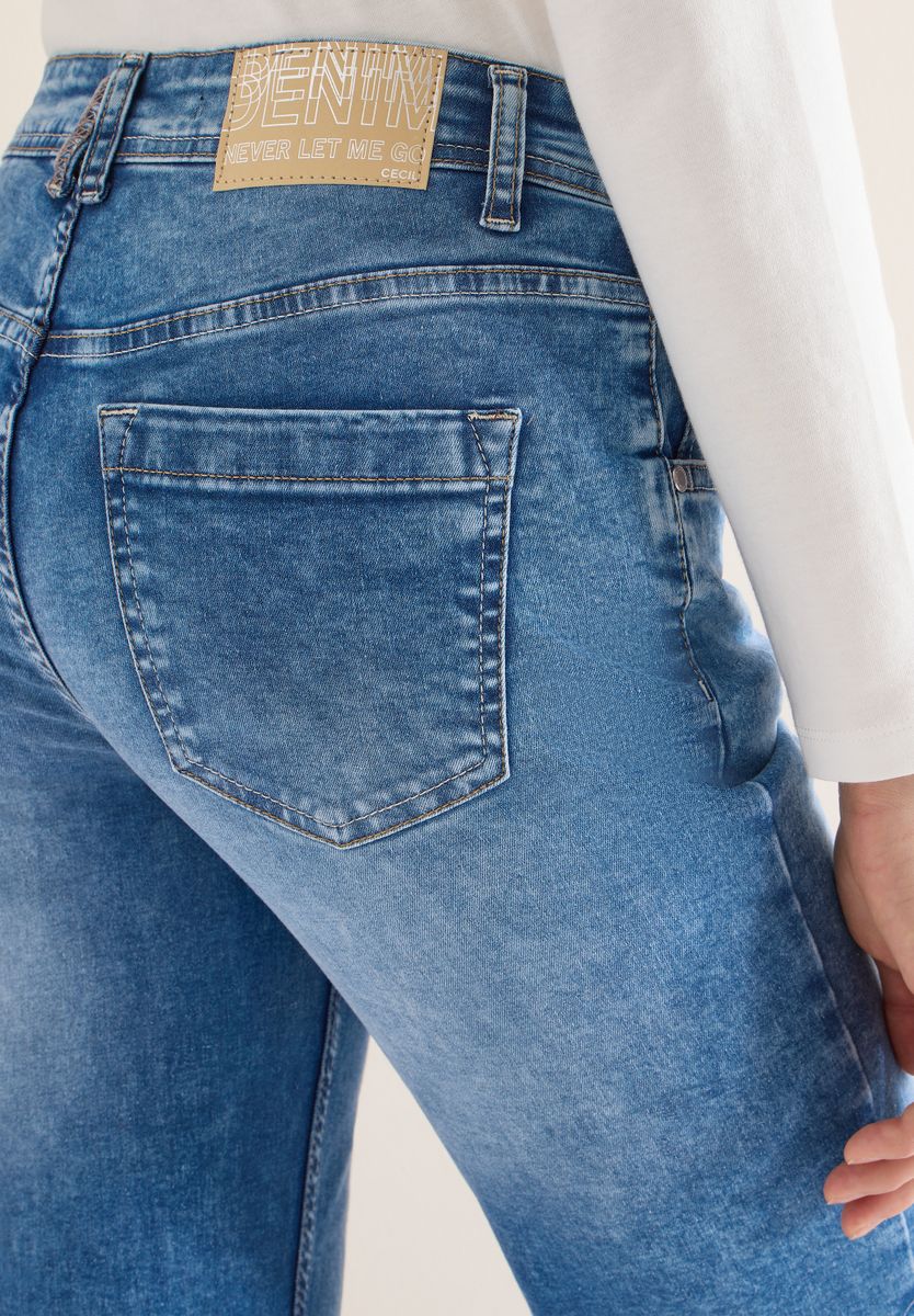 Bootcut Jeans