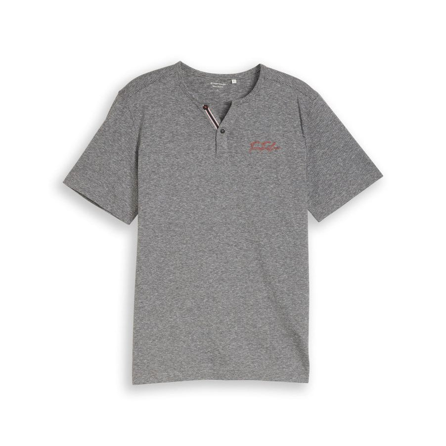 Henley T-Shirt mit feinem Streifenmuster