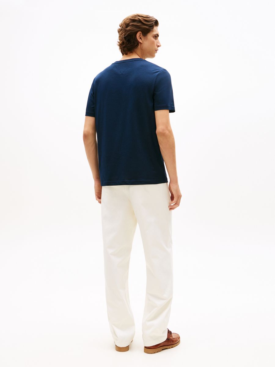 BRAND LOVE TEXT BOX TEE
