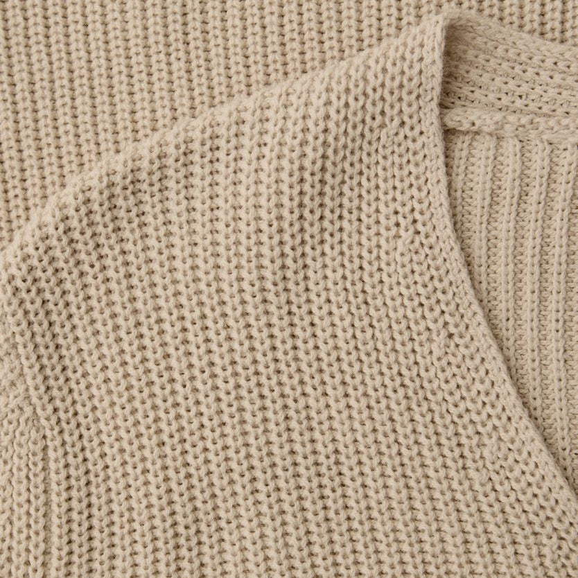 LTD QR_V-neck sweater