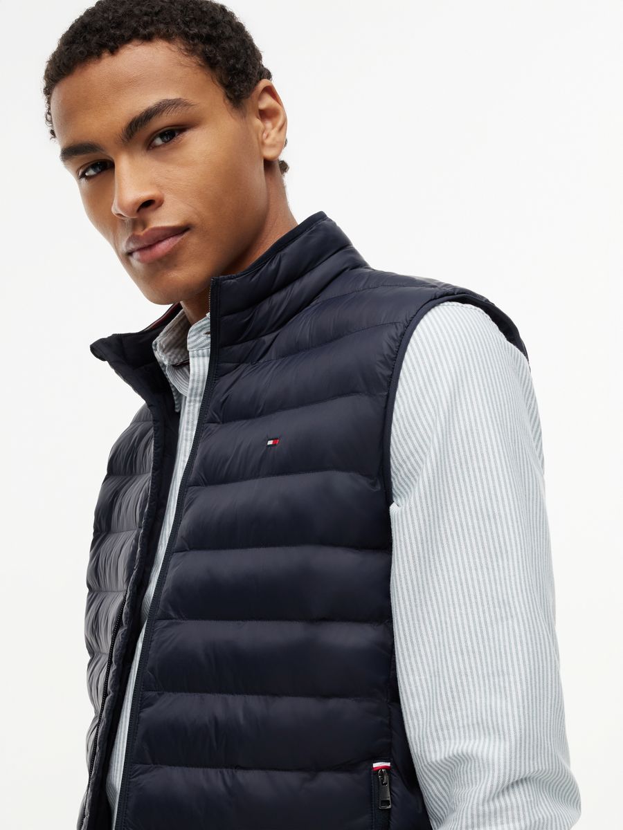 CORE PACKABLE RECYCLED VEST