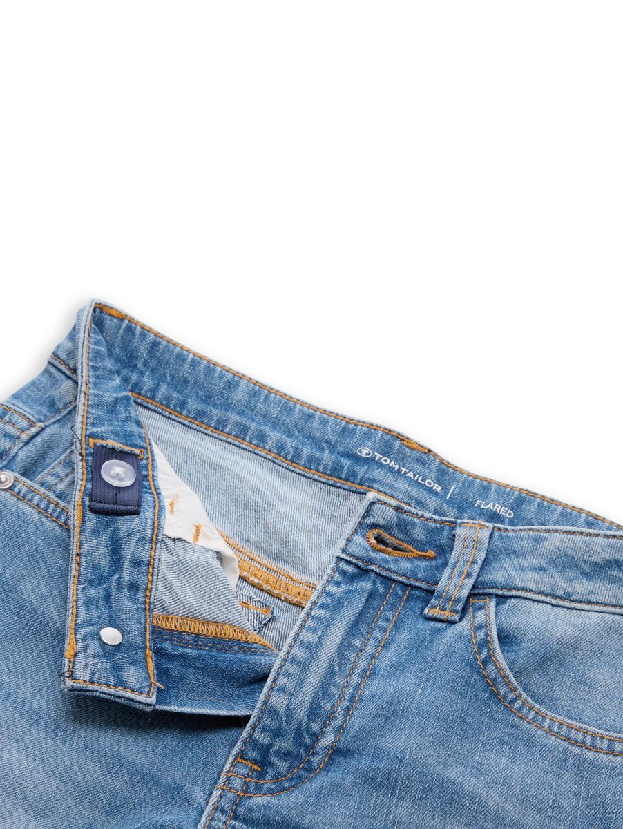 flared denim