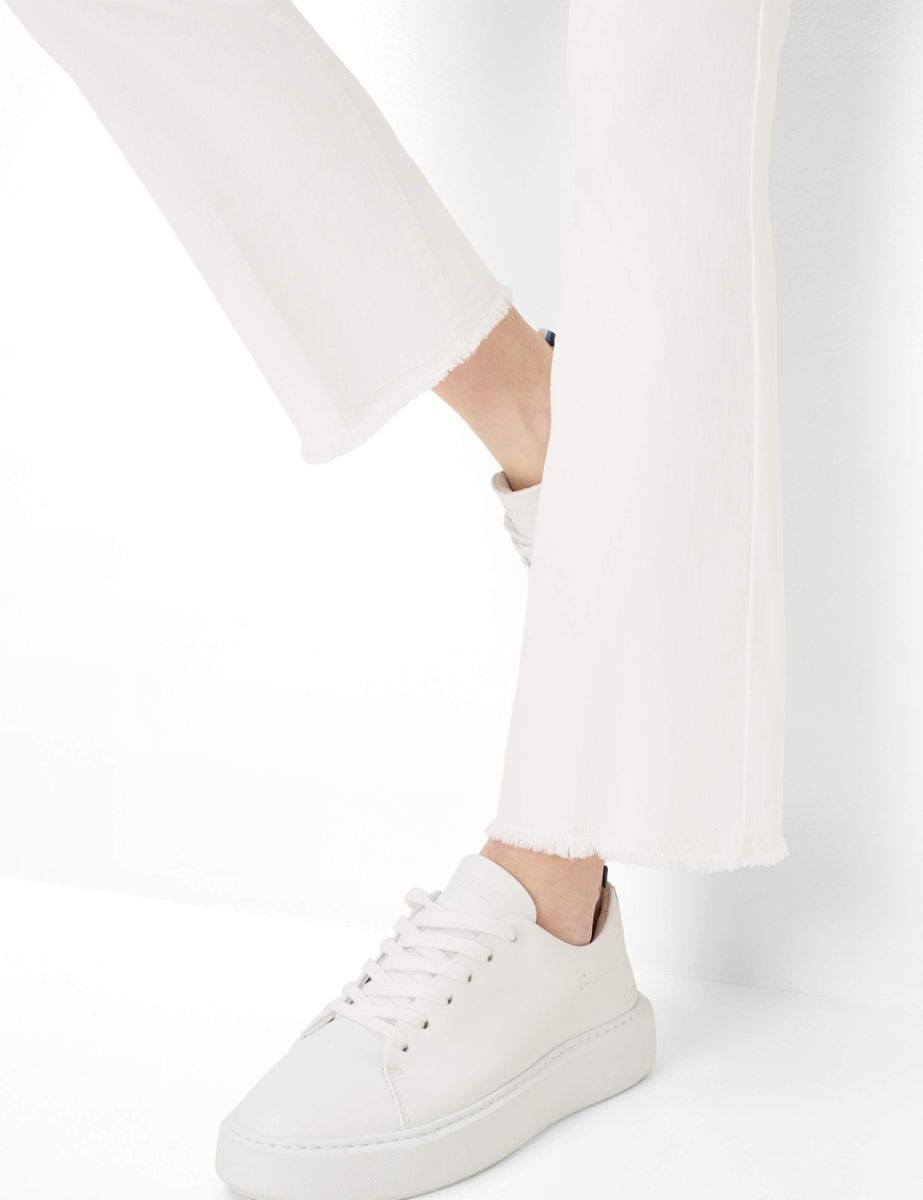 STYLE.SHAKIRA S