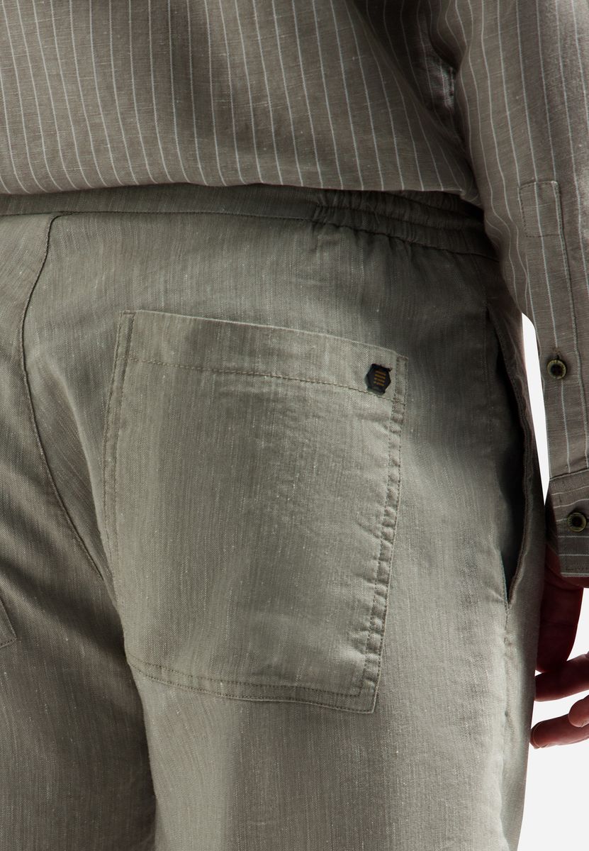 Short Chino With Linen