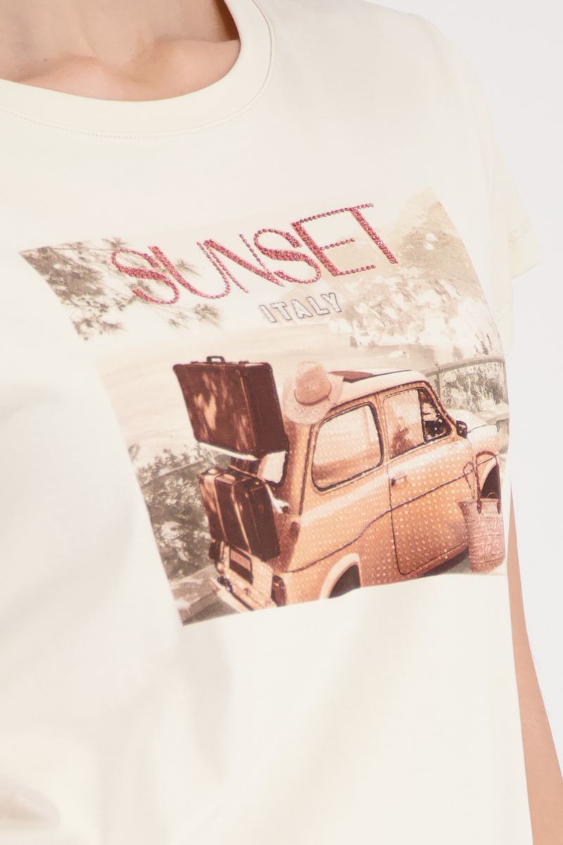 T-SHIRT