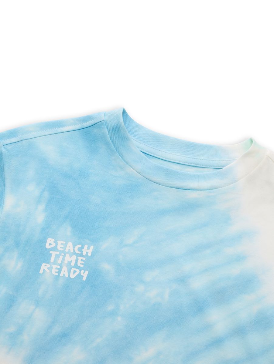 oversize tie-dye t-shirt
