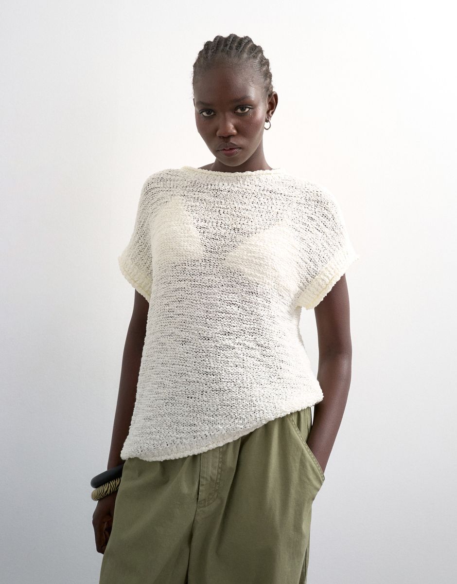 TSKAIA KNITTED ASYMETRIC TOP