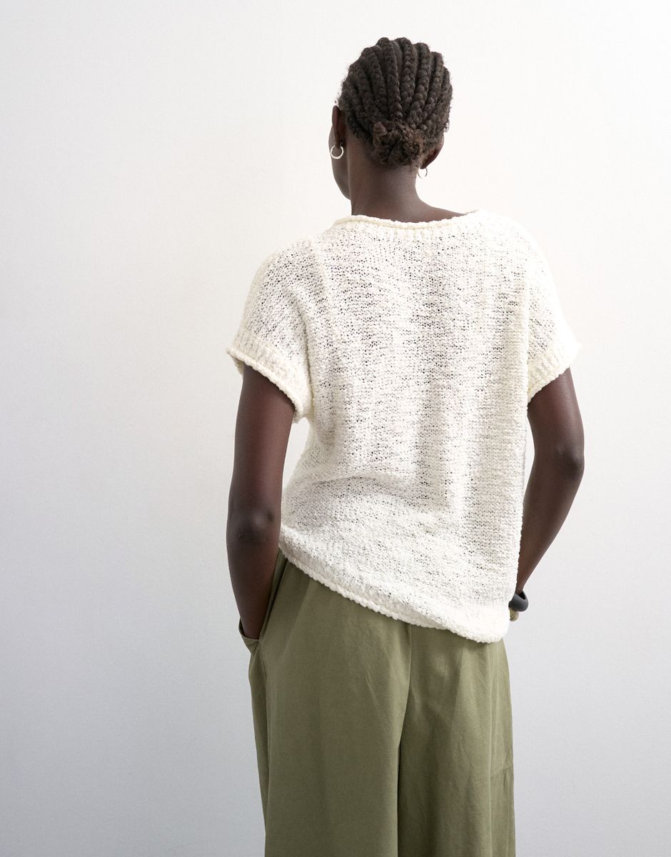 TSKAIA KNITTED ASYMETRIC TOP