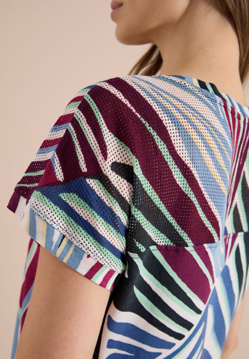 T-Shirt mit Boatneck und Mesh-Einsatz