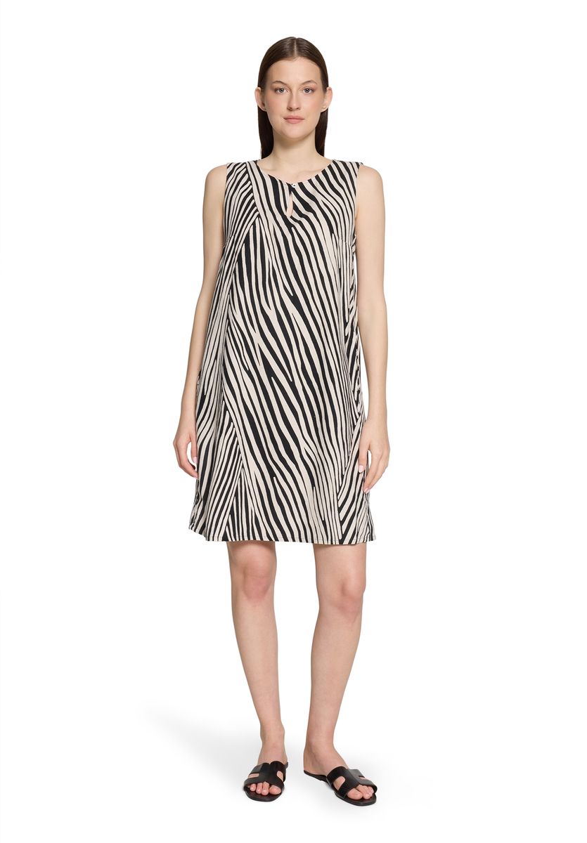 Kleid Kurz ohne Arm