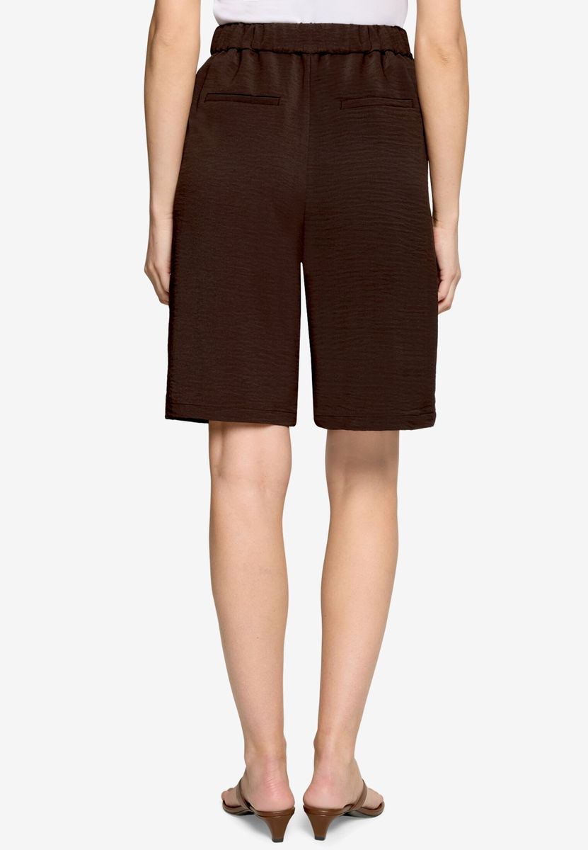 Bermuda-Shorts mit Gürtel