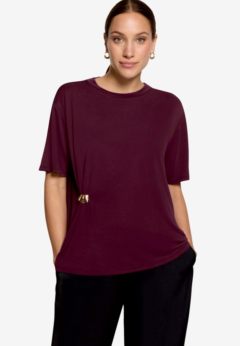 T-Shirt mit Schnalle