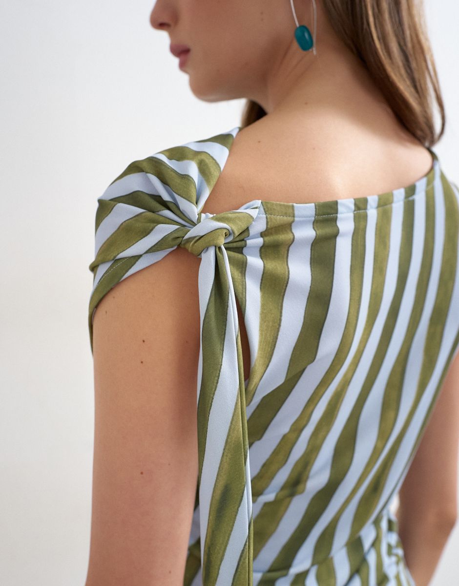 TSRIKKE STRIPED KNIT SHOULDER TOP JRS