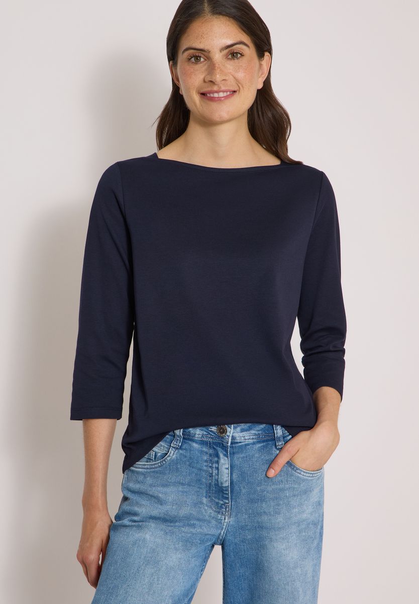 Basic Shirt mit U-Boot-Ausschnitt