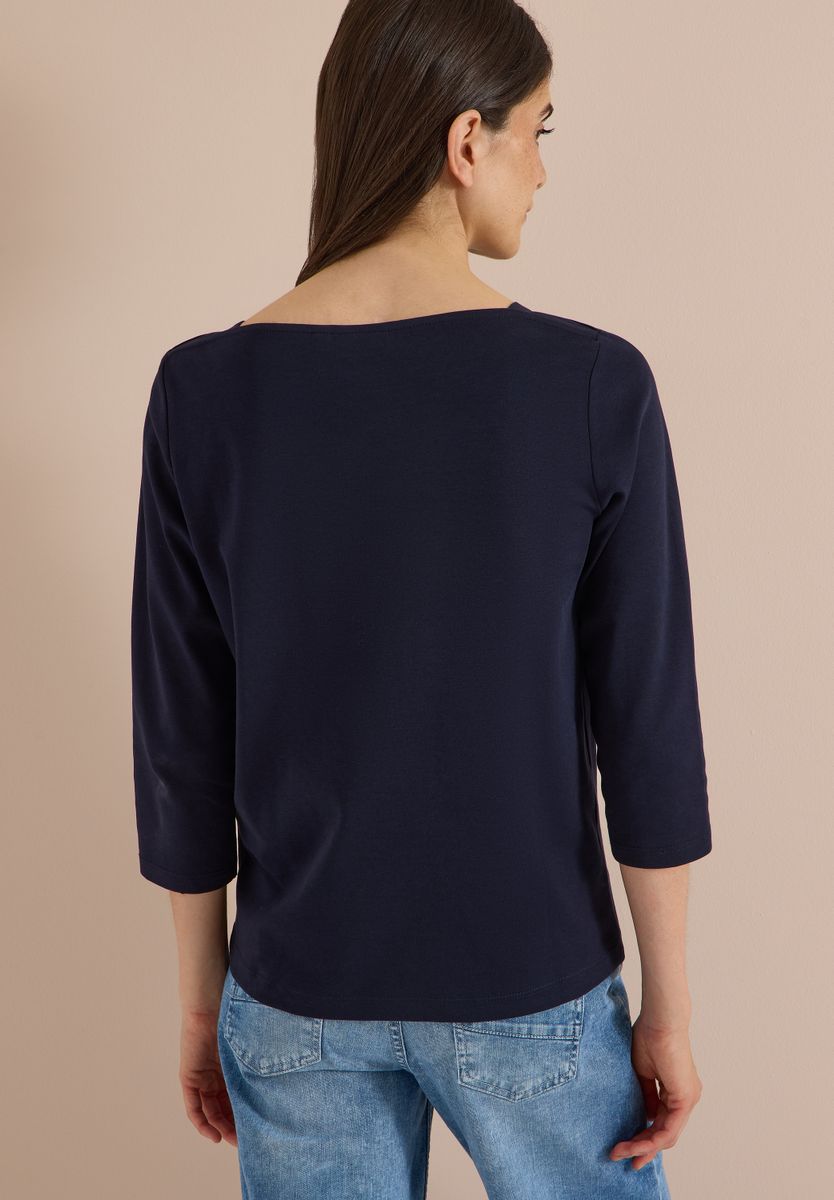 Basic Shirt mit U-Boot-Ausschnitt