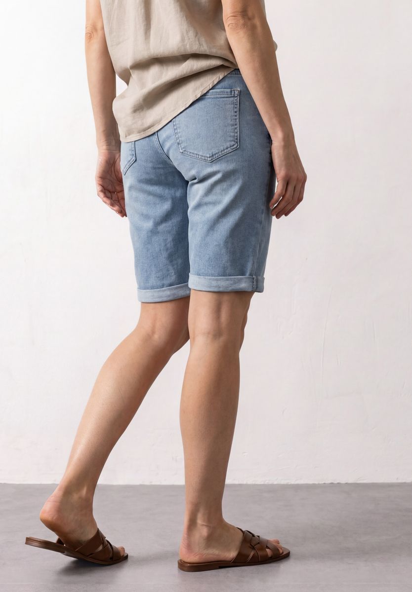 Slim Leg Bermuda mit Turn-Up-Detail
