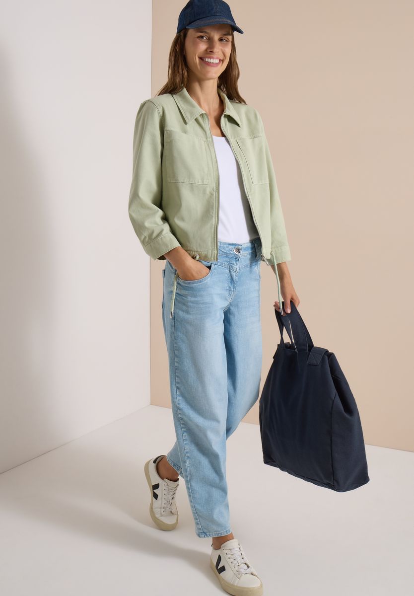 3/4-Arm Jacke mit Brusttaschen und Zipper