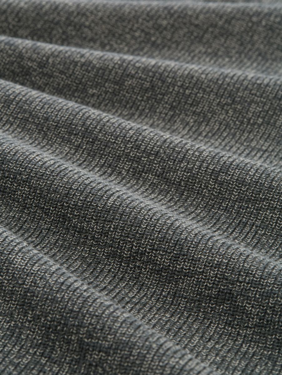 Strickpullover mit Kapuze