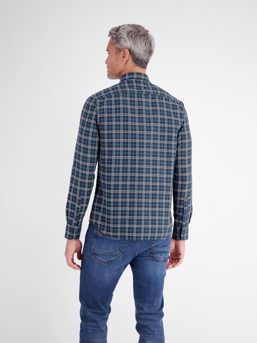 BUTTON DOWN