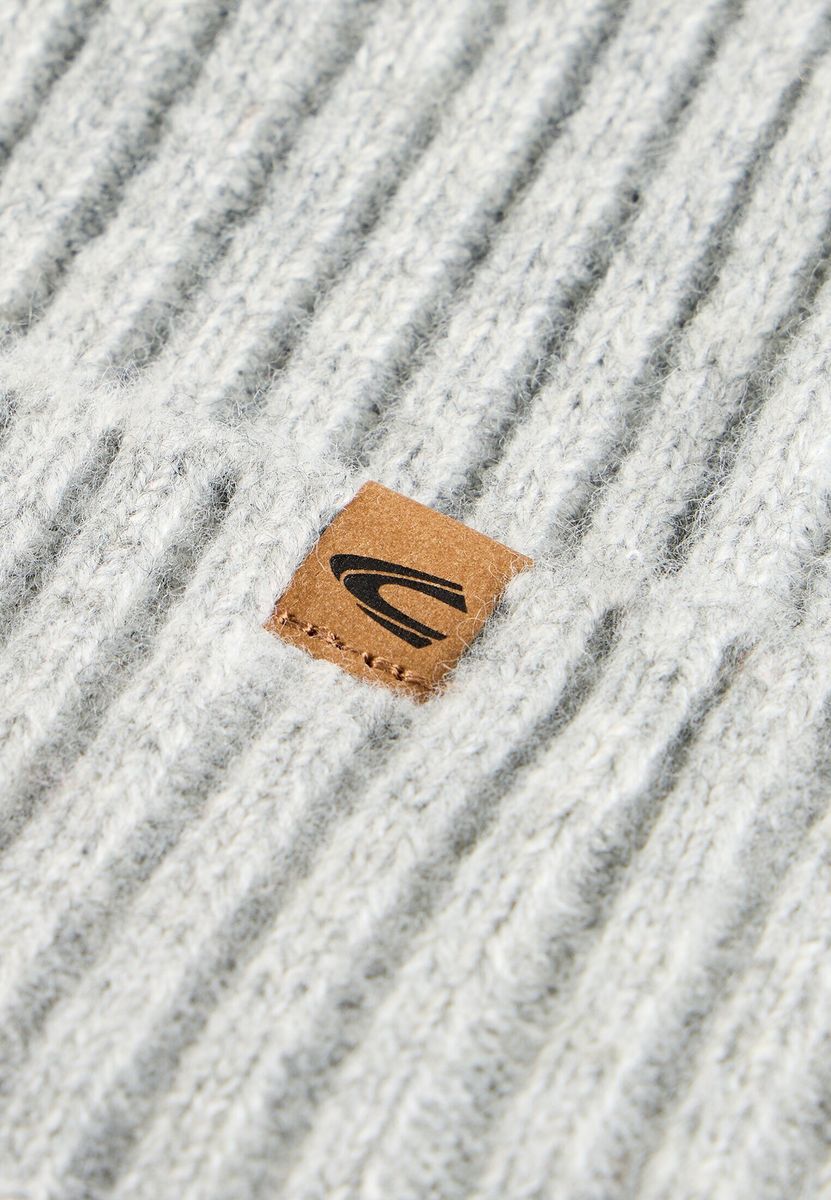 Strickmütze mit Logo