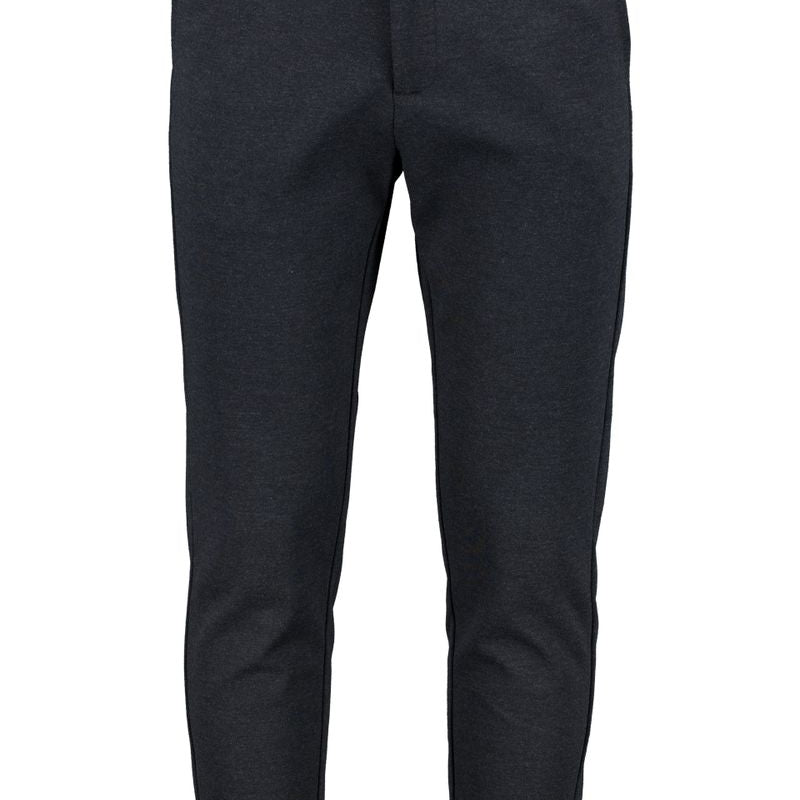 Superflex knitted cropped pant