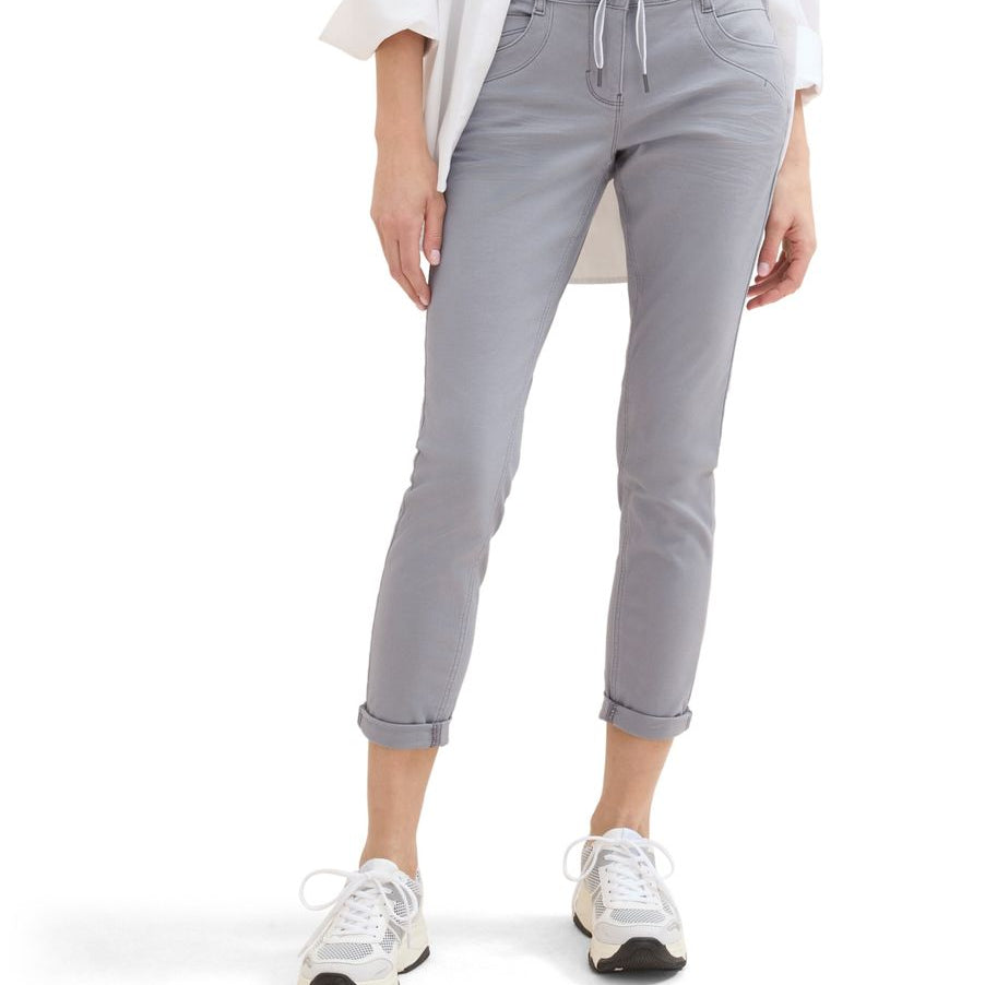 Tapered Relaxed Hose