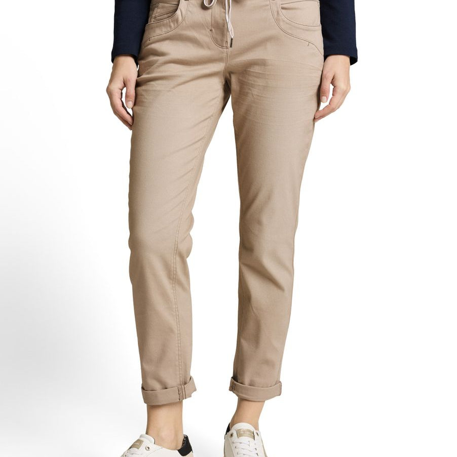 Tapered Relaxed Hose