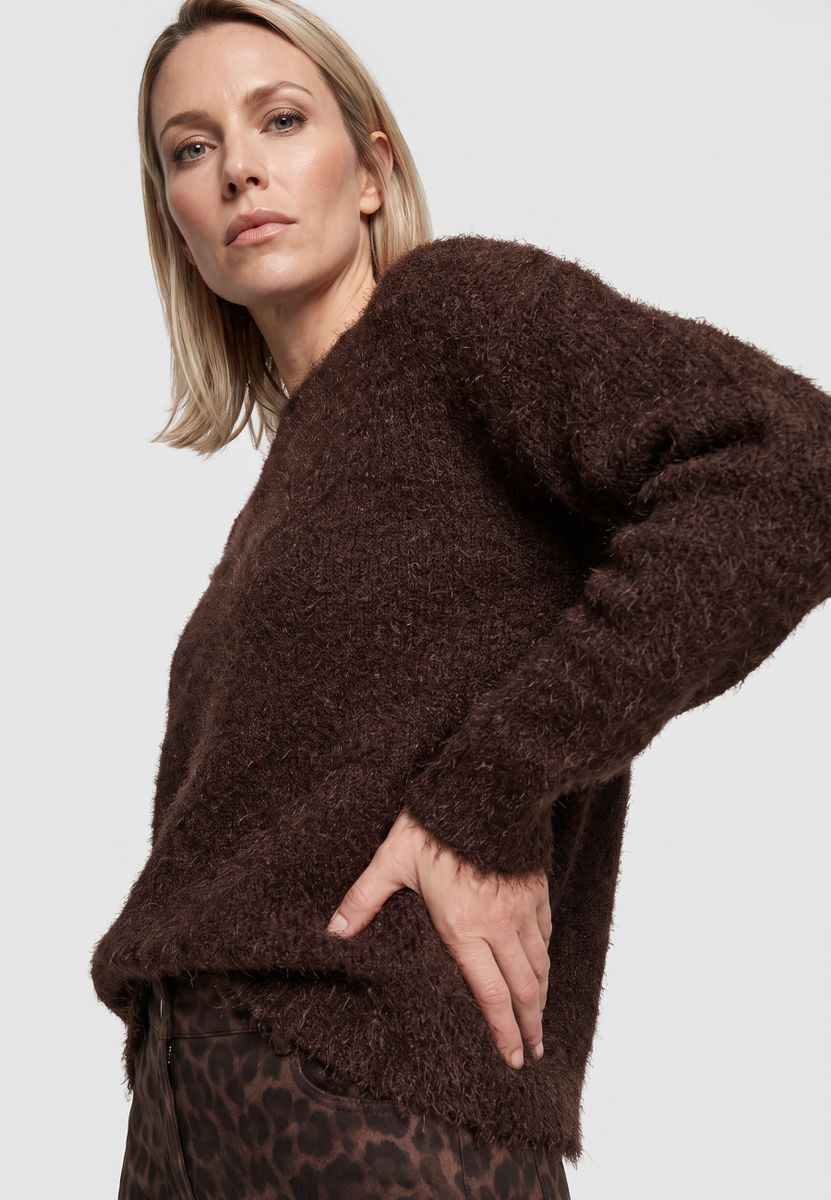 Pullover Long Sleeves