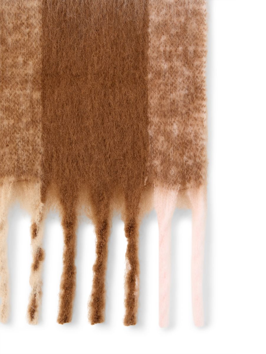 Cosy Schal mit Fransen