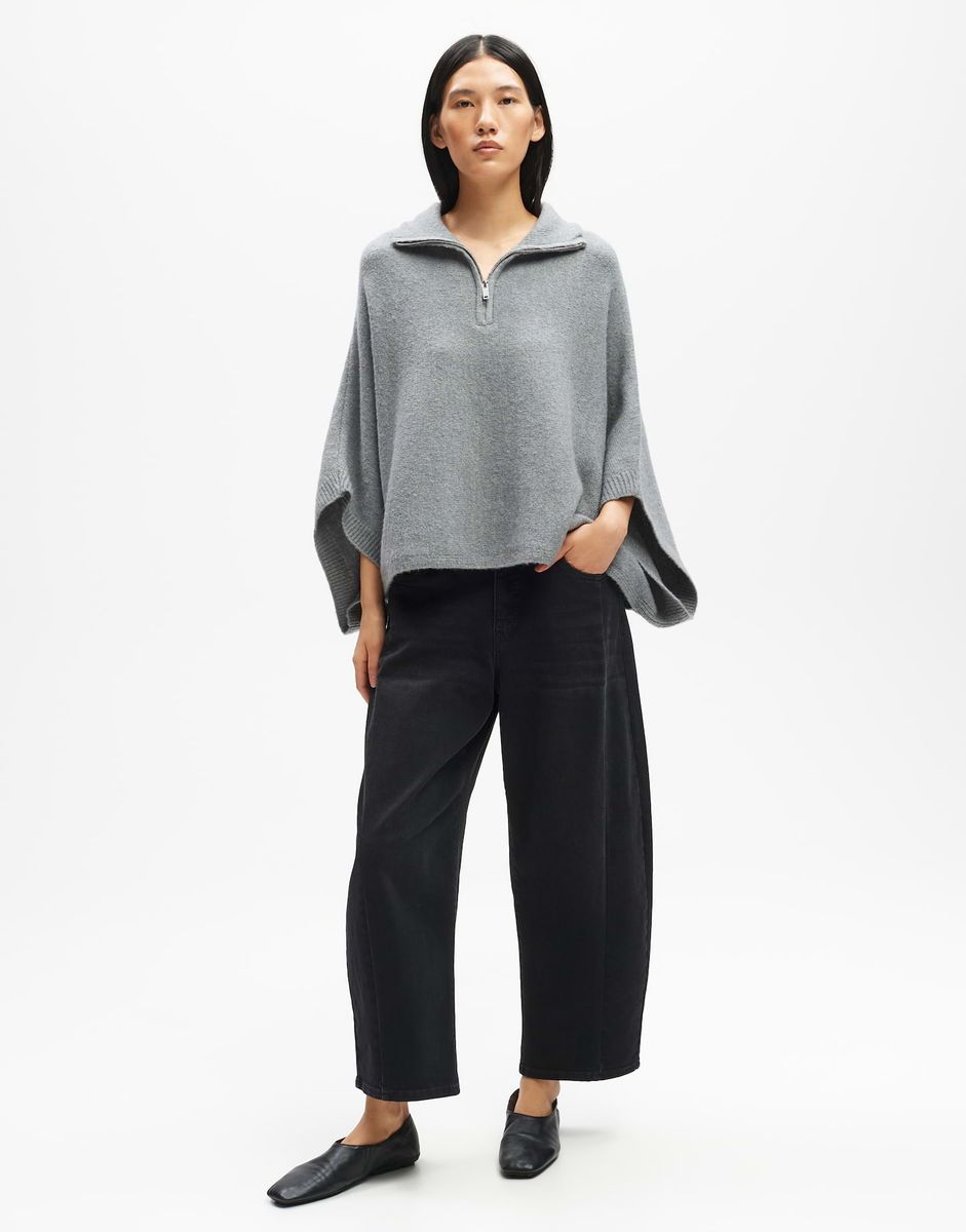Brialo cape
