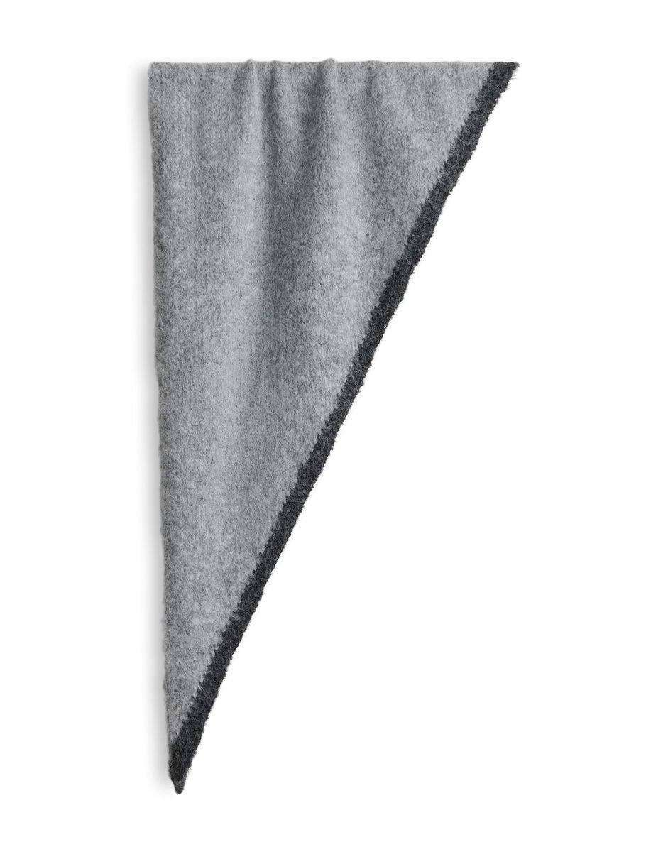 Amars scarf