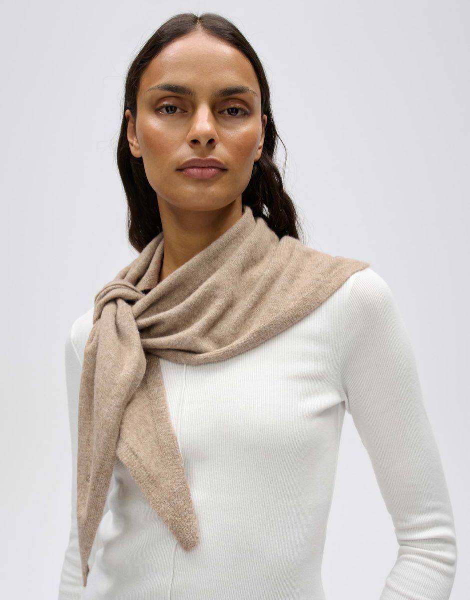 Awilma scarf