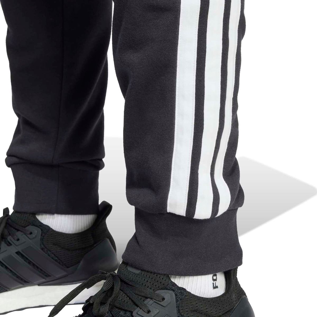 ADIDAS Herren Hose Essentials 3-Streifen French Terry