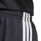 ADIDAS Herren Shorts Essentials 3-Streifen Chelsea Lite